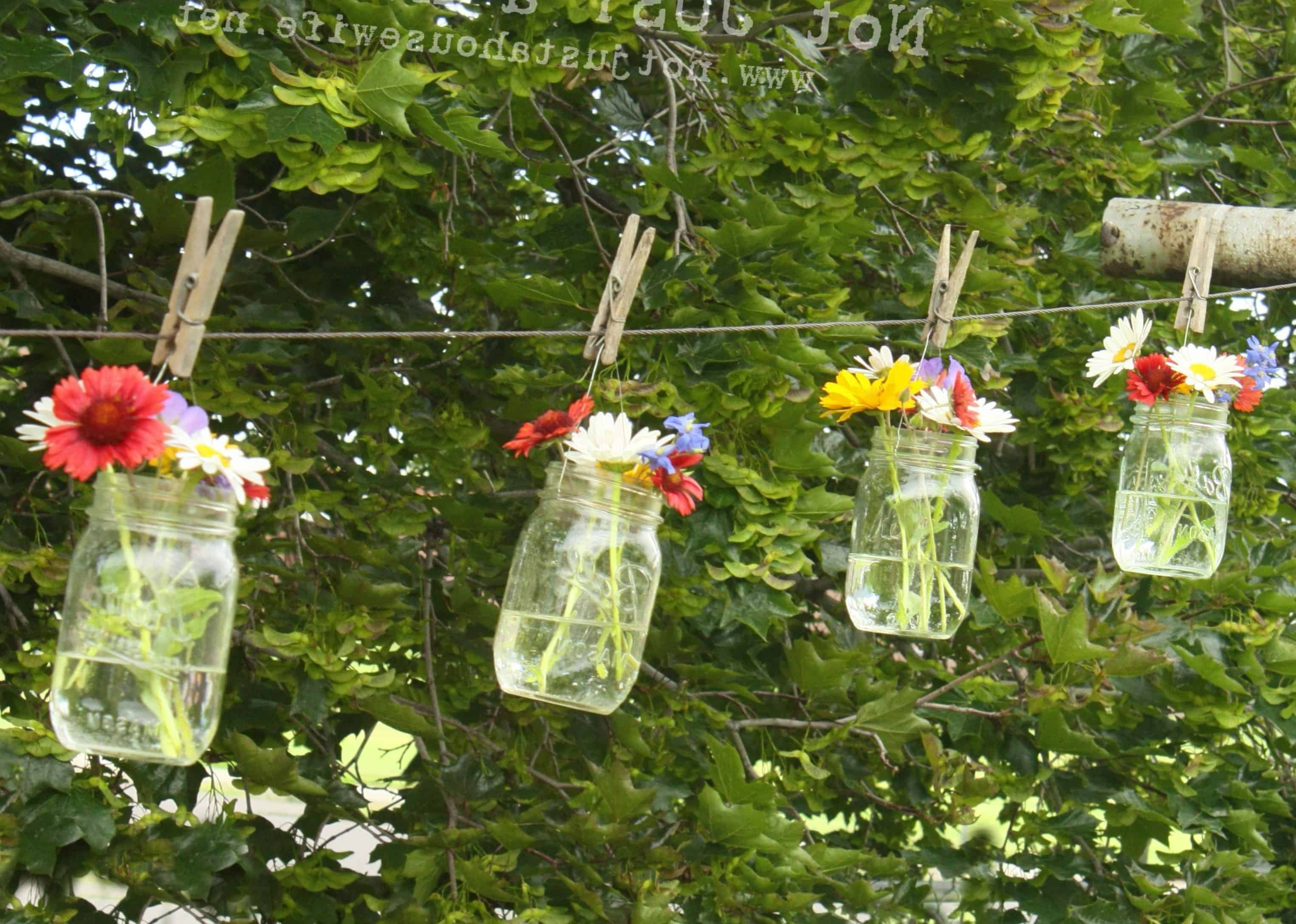 19 Superb DIY Outdoor Decorations That Are Worth Your Time 19 Superb DIY Outdoor Decorations That Are Worth Your Time