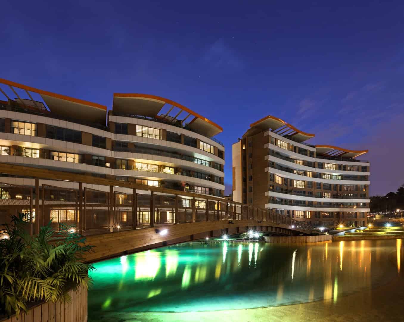 A Green Life Complex By Evrenol Architects: Akasya Acıbadem A Green Life Complex By Evrenol Architects: Akasya Acıbadem