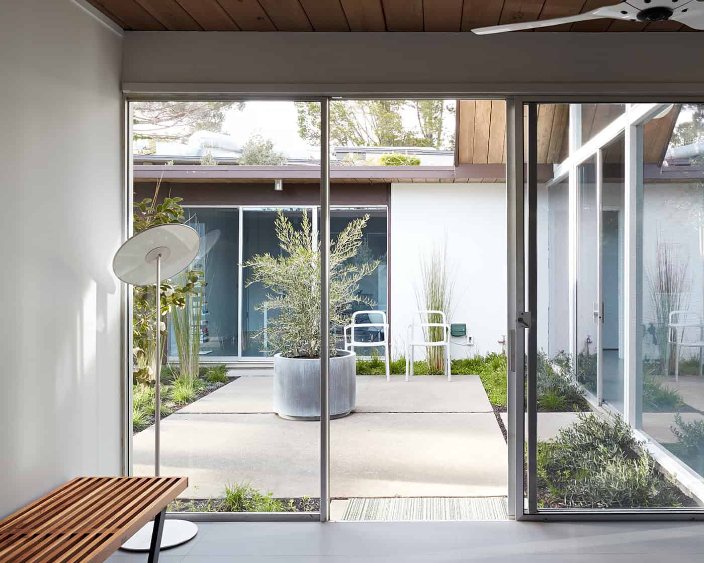Burlingame Eichler Remodel by Klopf Architecture: A Light-Filled, Scandinavian-Inspired Revival of a Mid-Century Classic Burlingame Eichler Remodel by Klopf Architecture: A Light-Filled, Scandinavian-Inspired Revival of a Mid-Century Classic