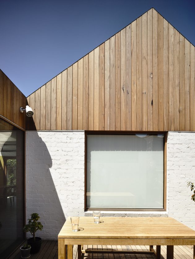 Datum House by Rob Kennon Architects in Melbourne, Australia