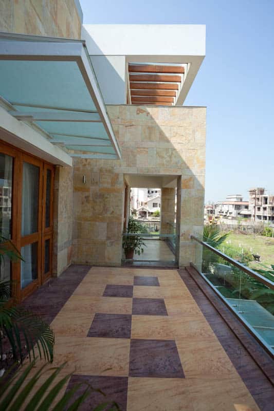Dhananjay Pathade Residence by Sunil Patil and Associates in India