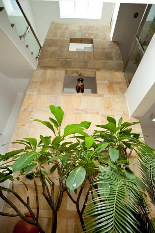 Dhananjay Pathade Residence by Sunil Patil and Associates in India