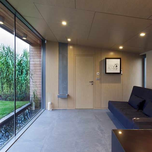 Holiday Cottage by Tóth Project Architect Office in Kapuvár, Hungary
