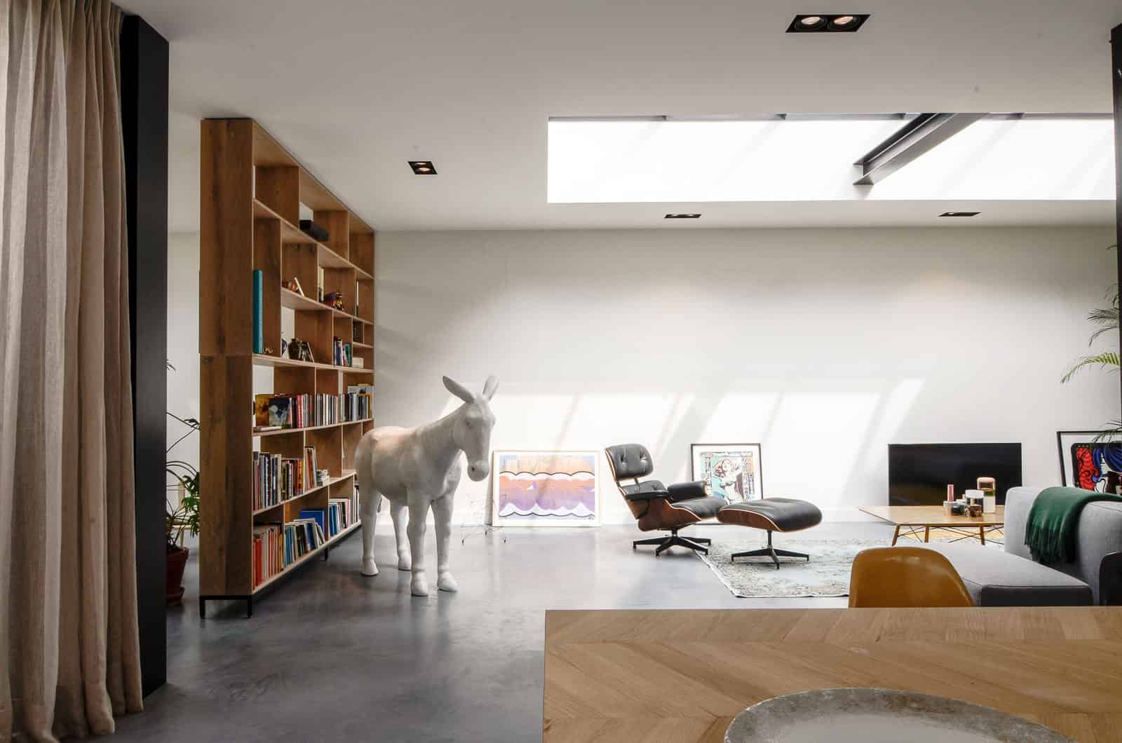 NH25 Loft by Standard Studio in Amsterdam, The Netherlands NH25 Loft by Standard Studio in Amsterdam, The Netherlands