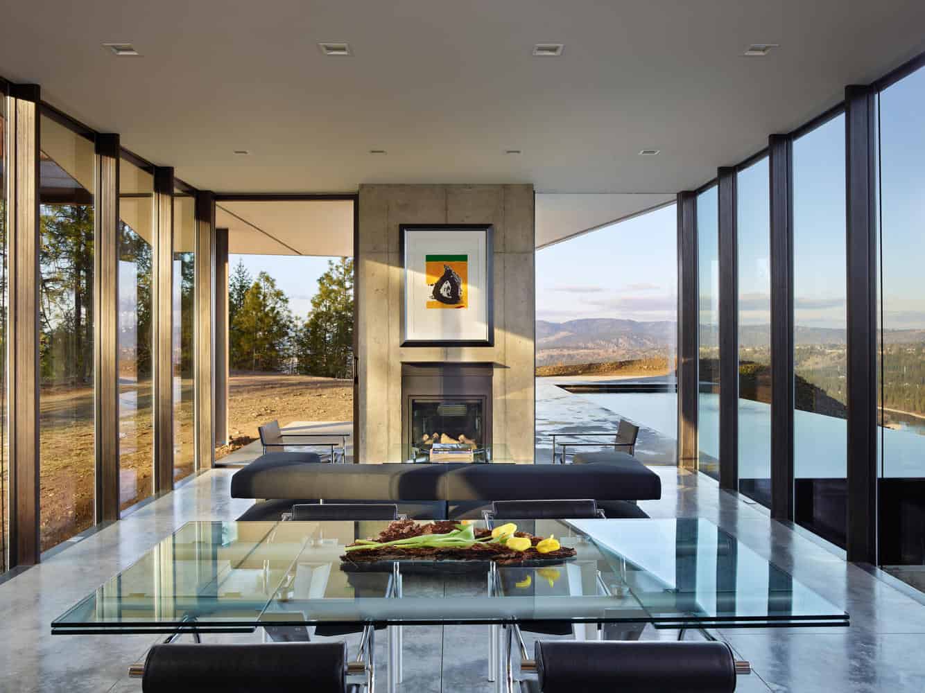 Rimrock Residence by Olson Kundig: A Wildlife-Conscious Home on a Basalt Bluff Rimrock Residence by Olson Kundig: A Wildlife-Conscious Home on a Basalt Bluff