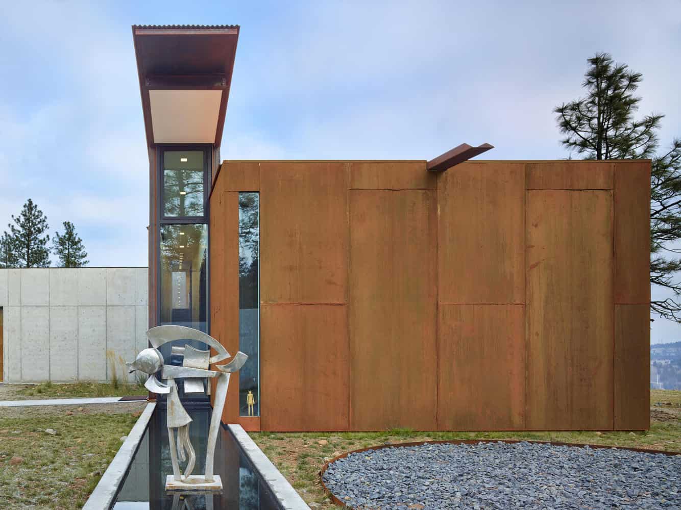 Rimrock Residence by Olson Kundig: A Wildlife-Conscious Home on a Basalt Bluff Rimrock Residence by Olson Kundig: A Wildlife-Conscious Home on a Basalt Bluff