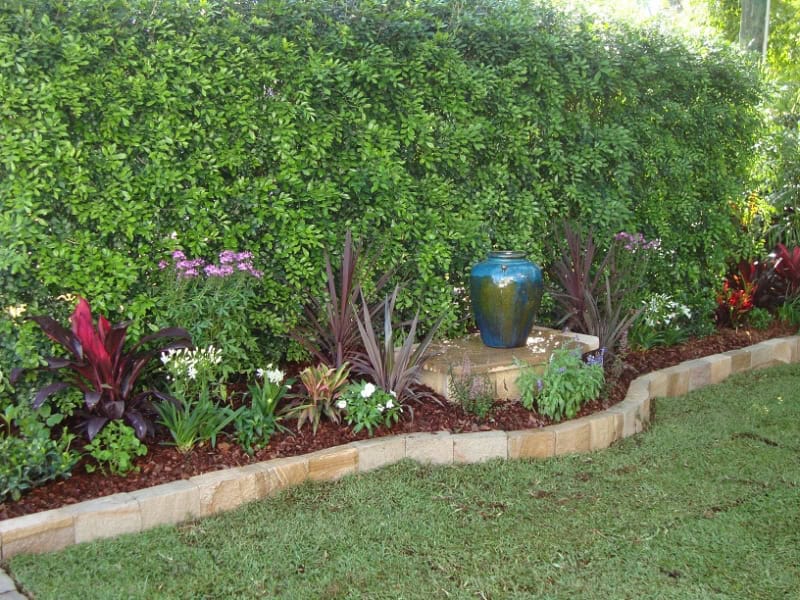 16 Inexpensive DIY Edging Ideas To Garnish Your Garden 16 Inexpensive DIY Edging Ideas To Garnish Your Garden