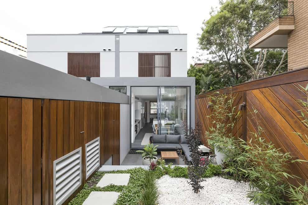 18 Impeccable Contemporary Landscape Designs You'll Never Forget 18 Impeccable Contemporary Landscape Designs You'll Never Forget