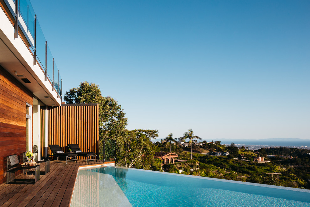 20 Sublime Contemporary Swimming Pool Designs You'll Want To Dip In
