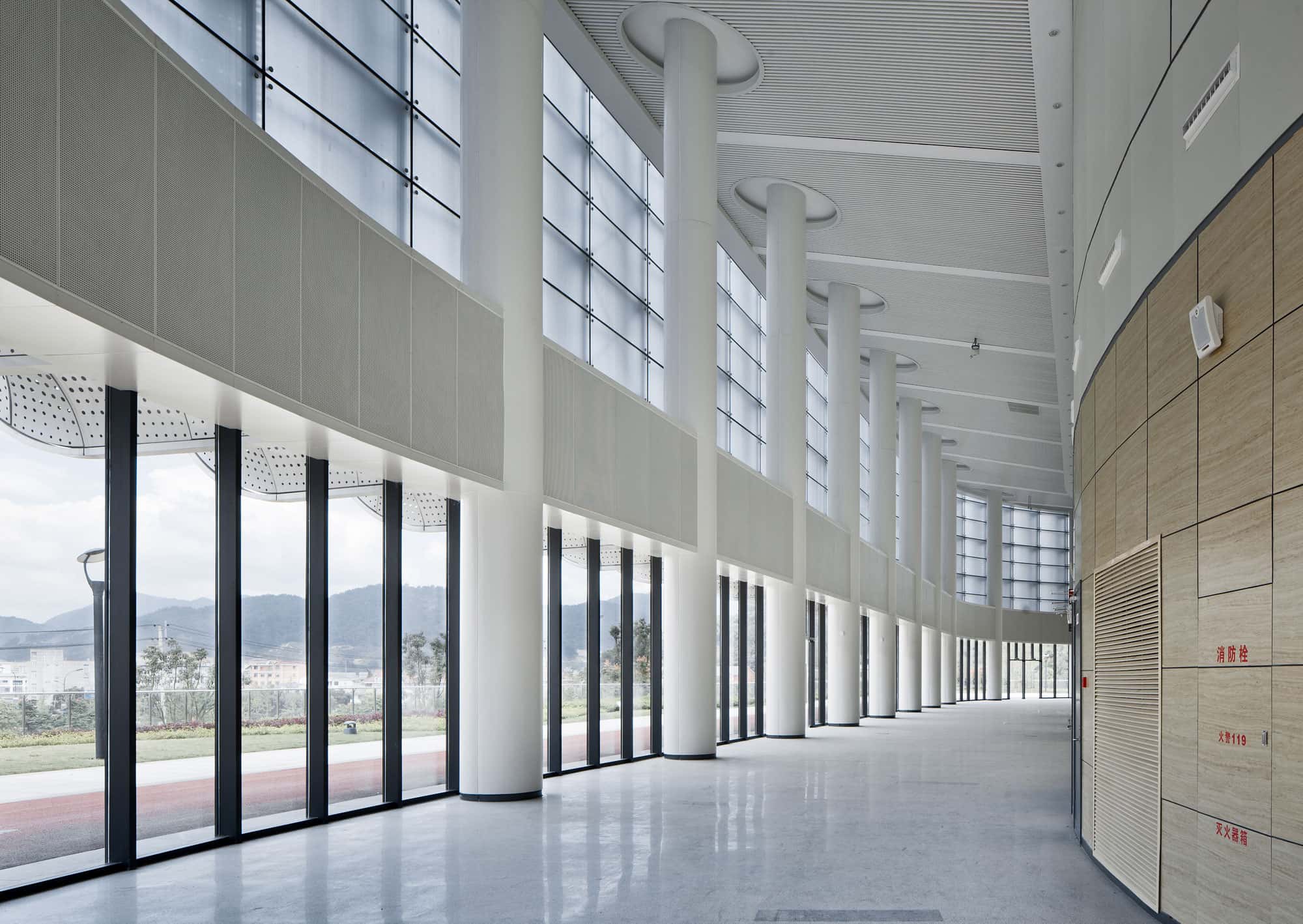 Landscape temperament - Balance and integration: Lin'an Sports and Culture Center Landscape temperament - Balance and integration: Lin'an Sports and Culture Center