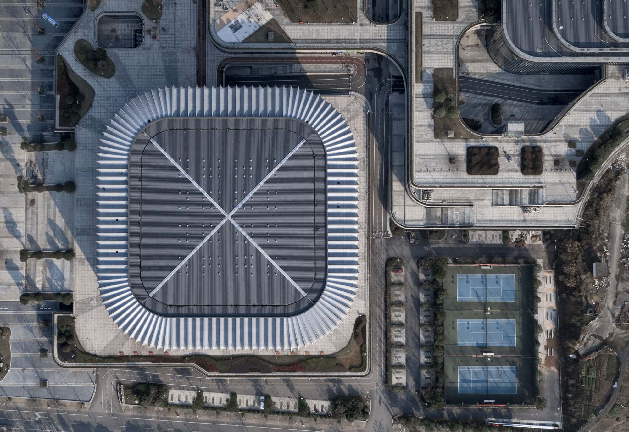 Landscape temperament - Balance and integration: Lin'an Sports and Culture Center Landscape temperament - Balance and integration: Lin'an Sports and Culture Center