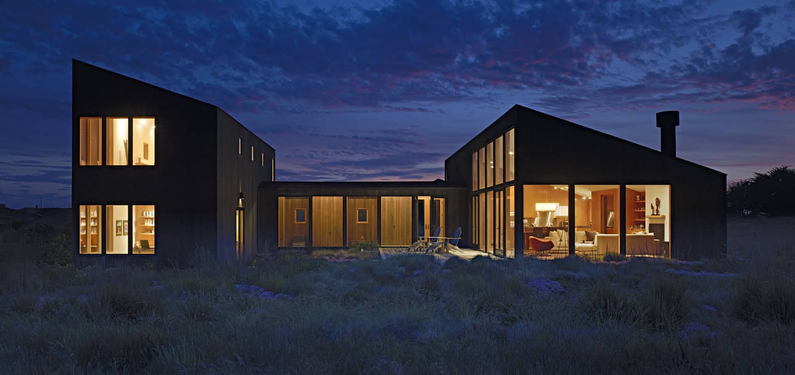 Meadow House by Malcom Davis Architecture in California, USA