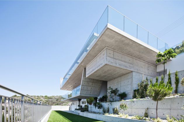 Prodromos and Desi Residence by Varda Studio in Paphos, Cyprus