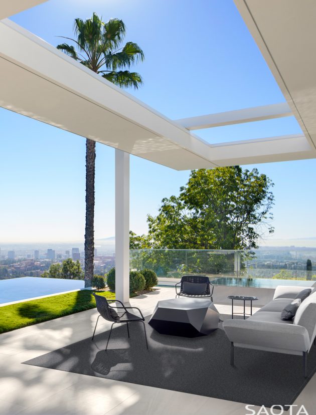 Stradella Residence by SAOTA in Los Angeles, California