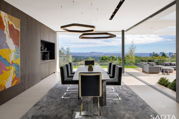 Stradella Residence by SAOTA in Los Angeles, California
