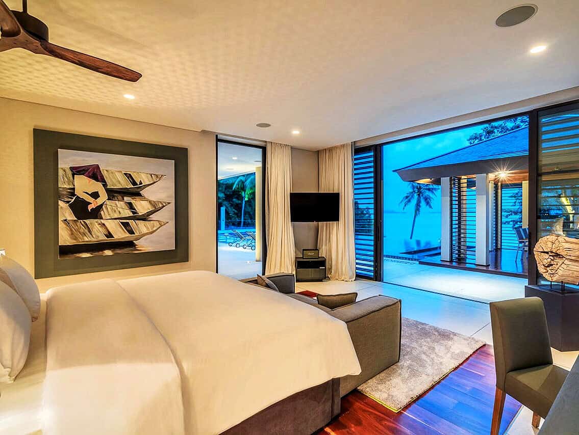 Villa Naam Sawan – Iconic Example of Modern Design Influenced By Traditional Thai Architecture