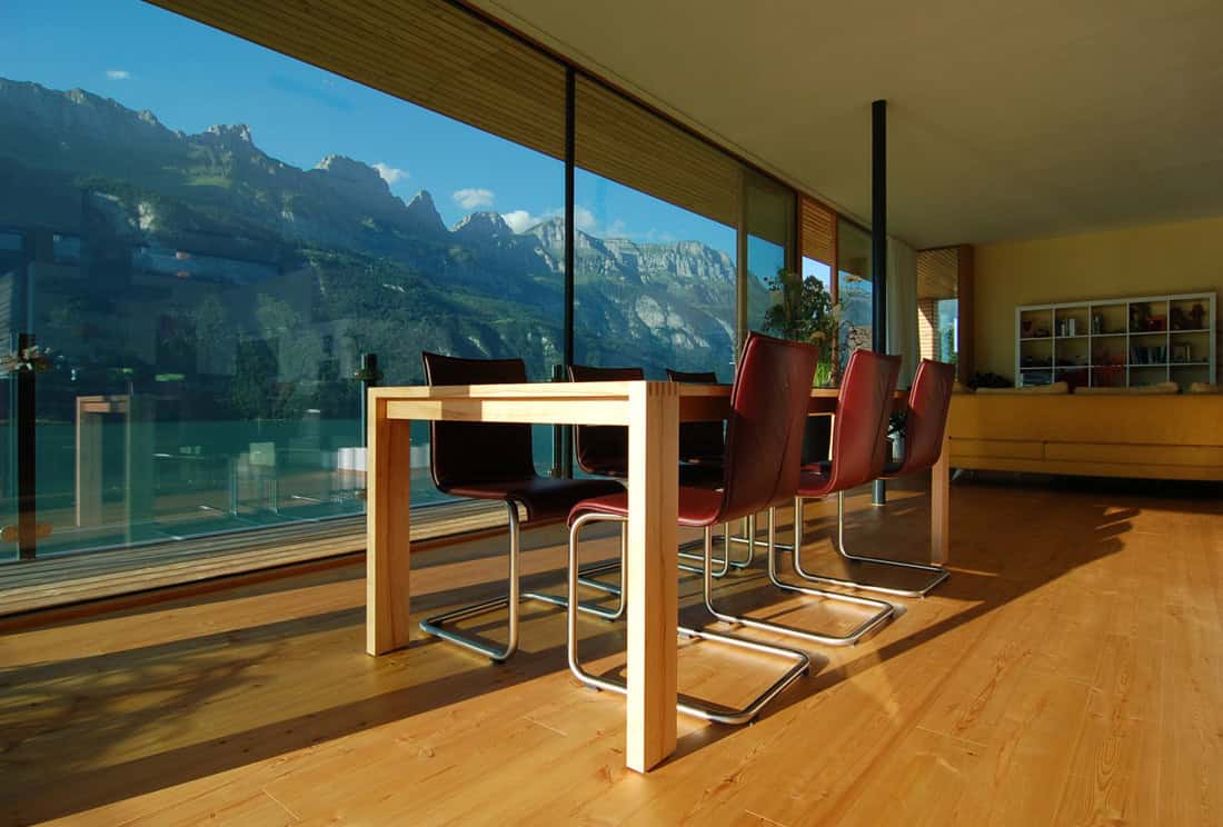 Walensee House by k_m Architektur on Lake Walensee in Switzerland Walensee House by k_m Architektur on Lake Walensee in Switzerland