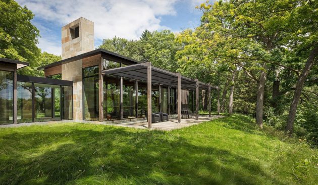 Woodland House by ALTUS Architecture in Minnesota, USA