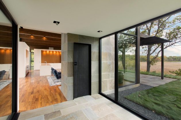 Woodland House by ALTUS Architecture in Minnesota, USA