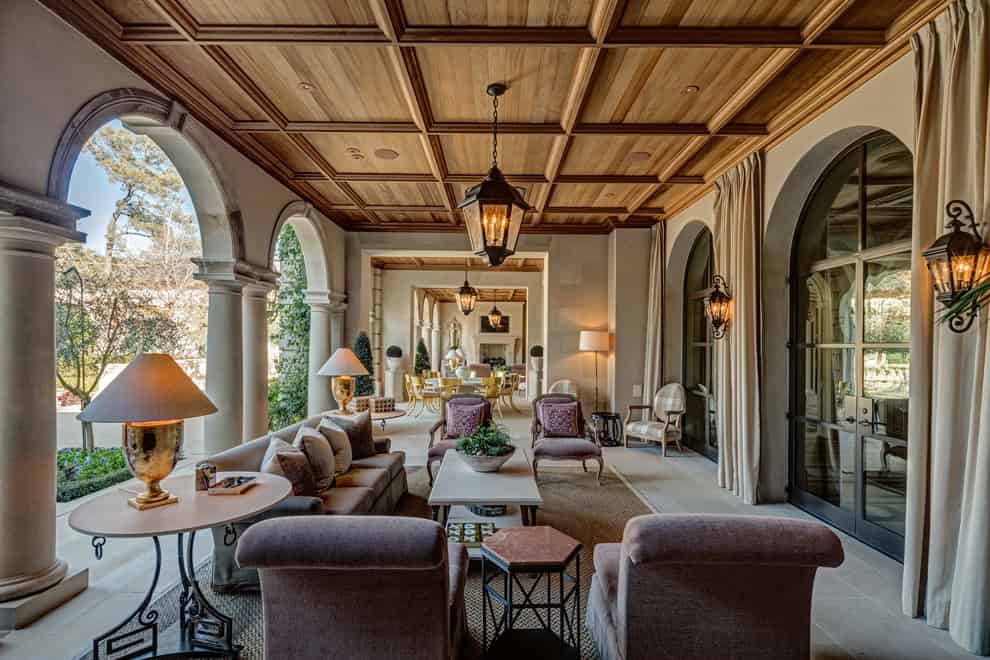 10. River Oaks Estate 10. River Oaks Estate