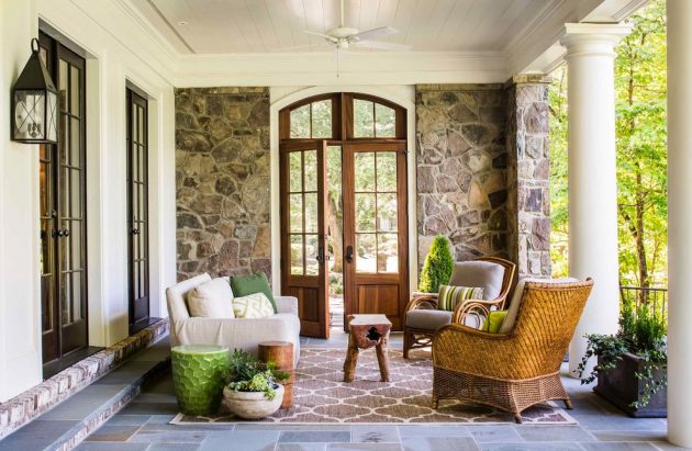 15 Charming Traditional Porch Designs You'd Love To Spend Your Days In