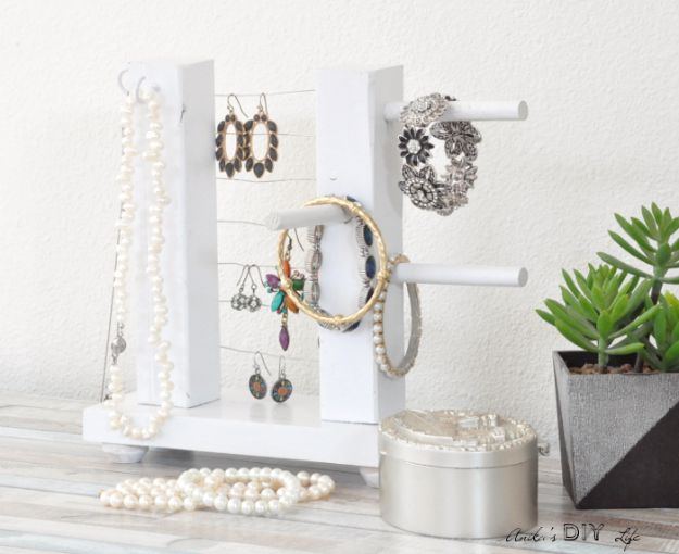 15 Chic DIY Jewelry Box Designs You Can Use To Store And Display