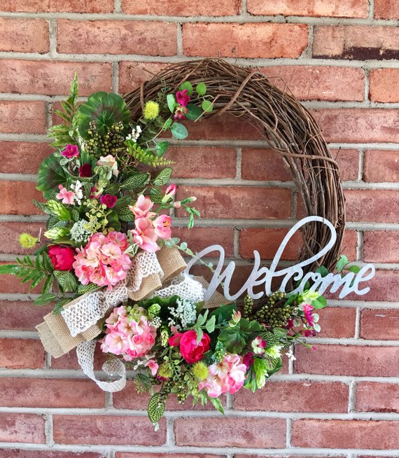 15 Dreamy Handmade Summer Wreath Designs Made With Fresh Flowers