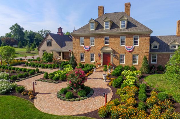 16 Magnificent Traditional Landscape Designs You Would Never Want To Leave