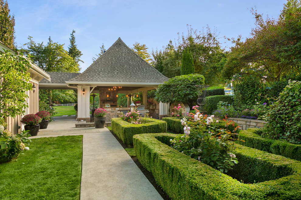 16 Magnificent Traditional Landscape Designs You Would Never Want To Leave