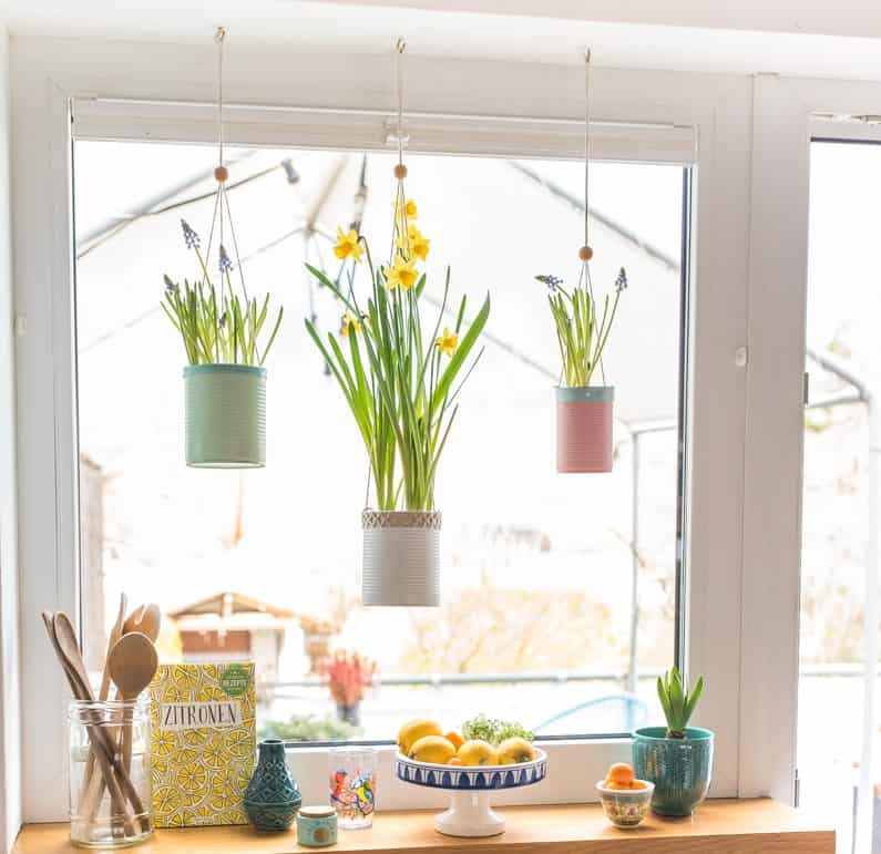 17 Really Amazing DIY Window Decor Ideas That You Can Do For Free 17 Really Amazing DIY Window Decor Ideas That You Can Do For Free