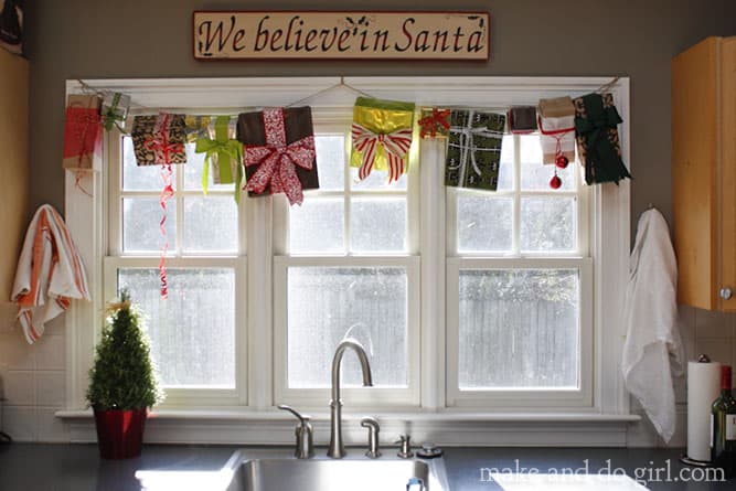 17 Really Amazing DIY Window Decor Ideas That You Can Do For Free 17 Really Amazing DIY Window Decor Ideas That You Can Do For Free