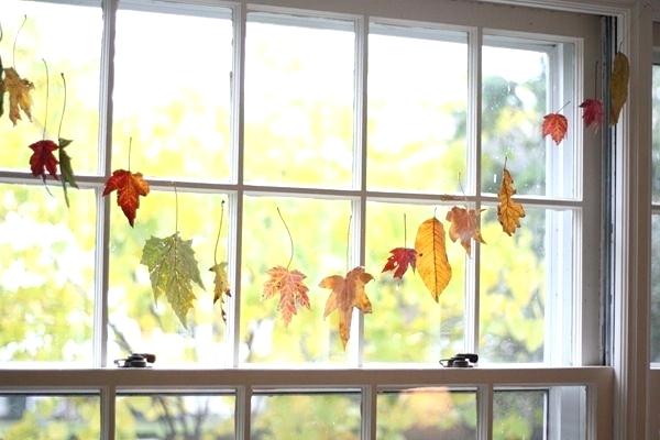 17 Really Amazing DIY Window Decor Ideas That You Can Do For Free