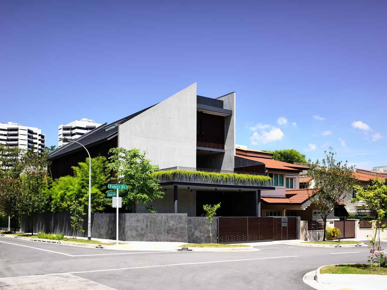 Cascading Courts Residence by HYLA Architects in Singapore