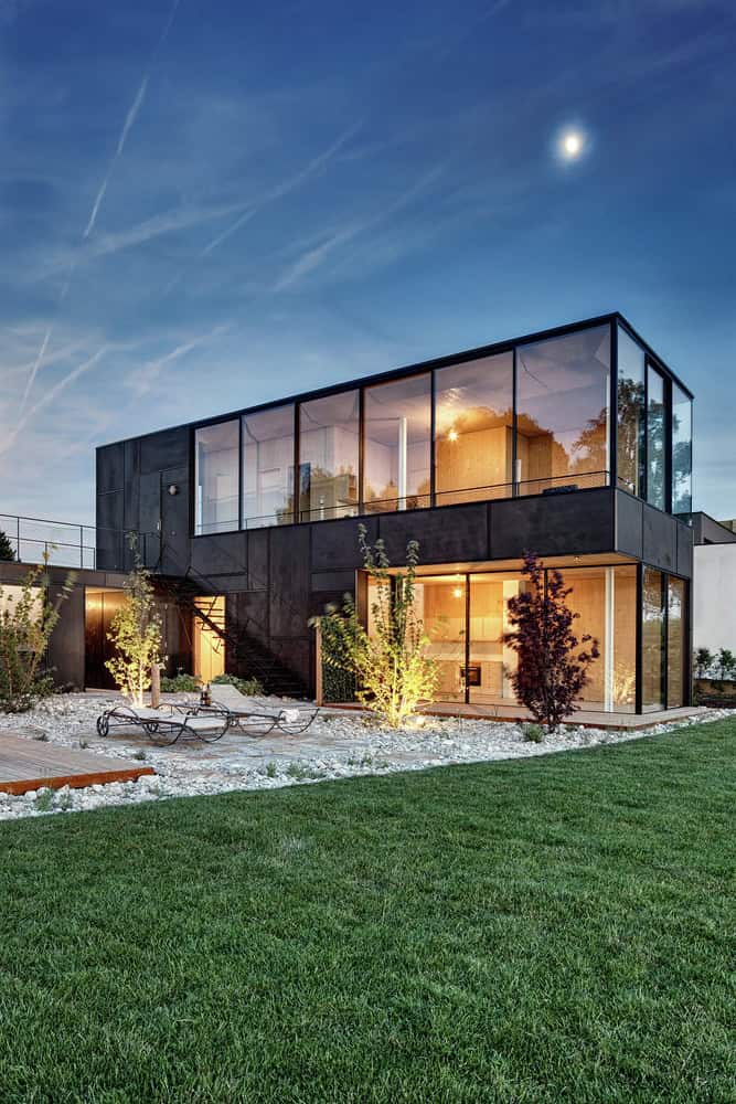 Lake House by Maximilian Eisenköck Architektur in Steinbrunn, Austria