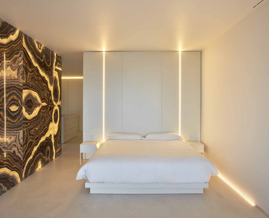 Quarry House by Ramón Esteve Estudio: A Sculptural Residence on a Hillside in Valencia Quarry House by Ramón Esteve Estudio: A Sculptural Residence on a Hillside in Valencia