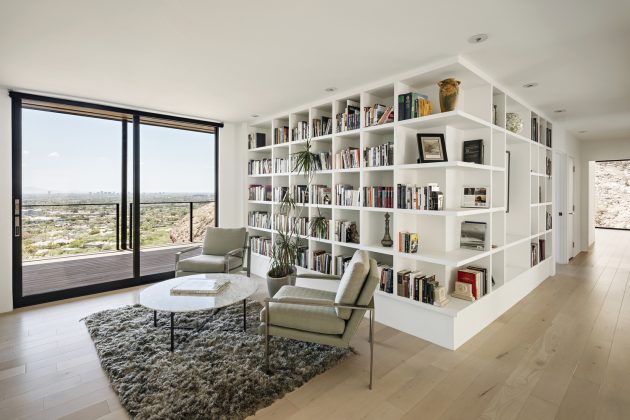Red Rocks Residence by The Ranch Mine in Phoenix, Arizona
