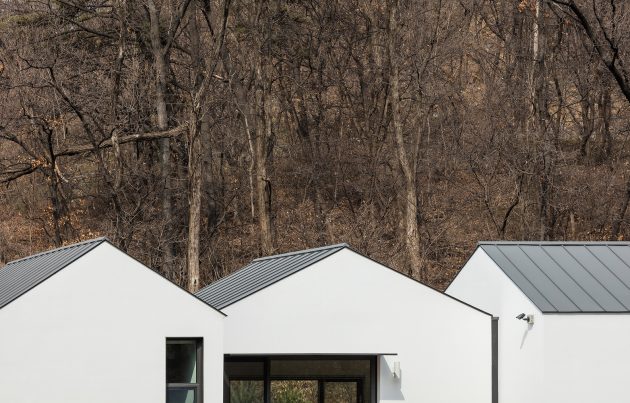 Three Roof House by PLAIN WORKS in South Korea