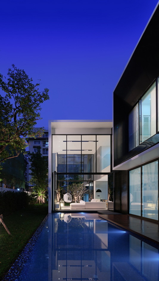 YAK01 House by AA-D in Bangkok, Thailand