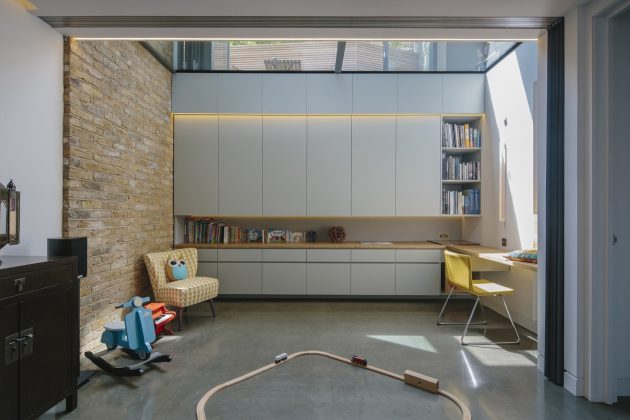 Brackenbury House by Neil Dusheiko Architects in London, UK