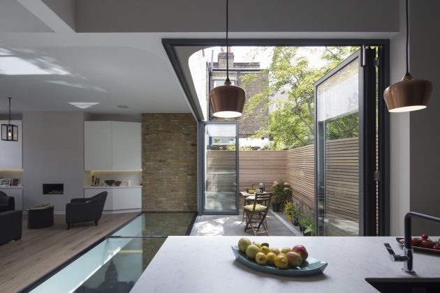 Brackenbury House by Neil Dusheiko Architects in London, UK