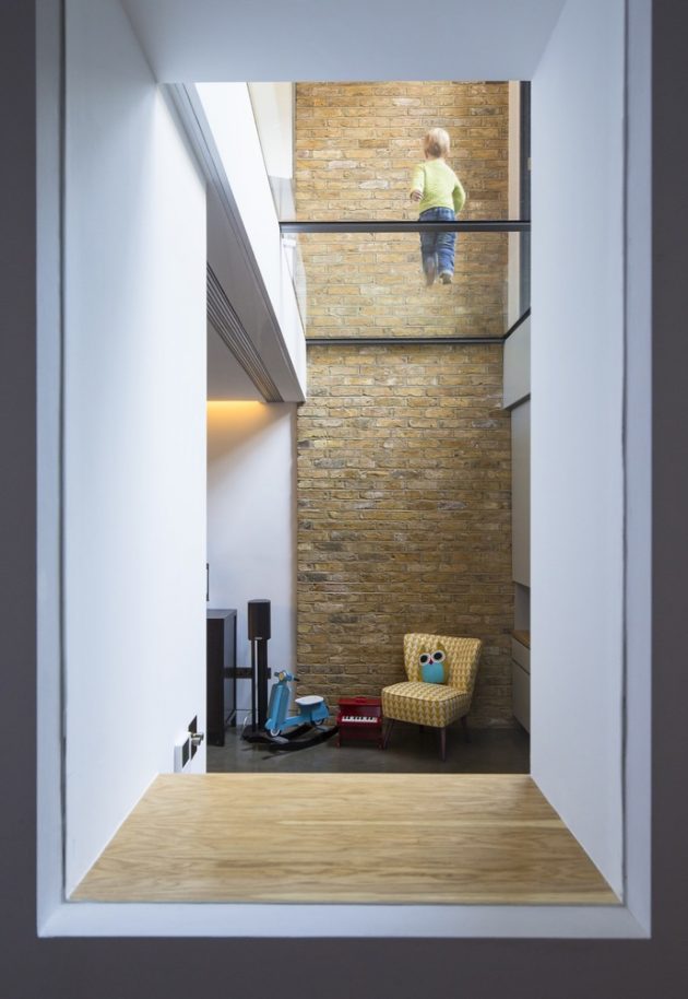 Brackenbury House by Neil Dusheiko Architects in London, UK