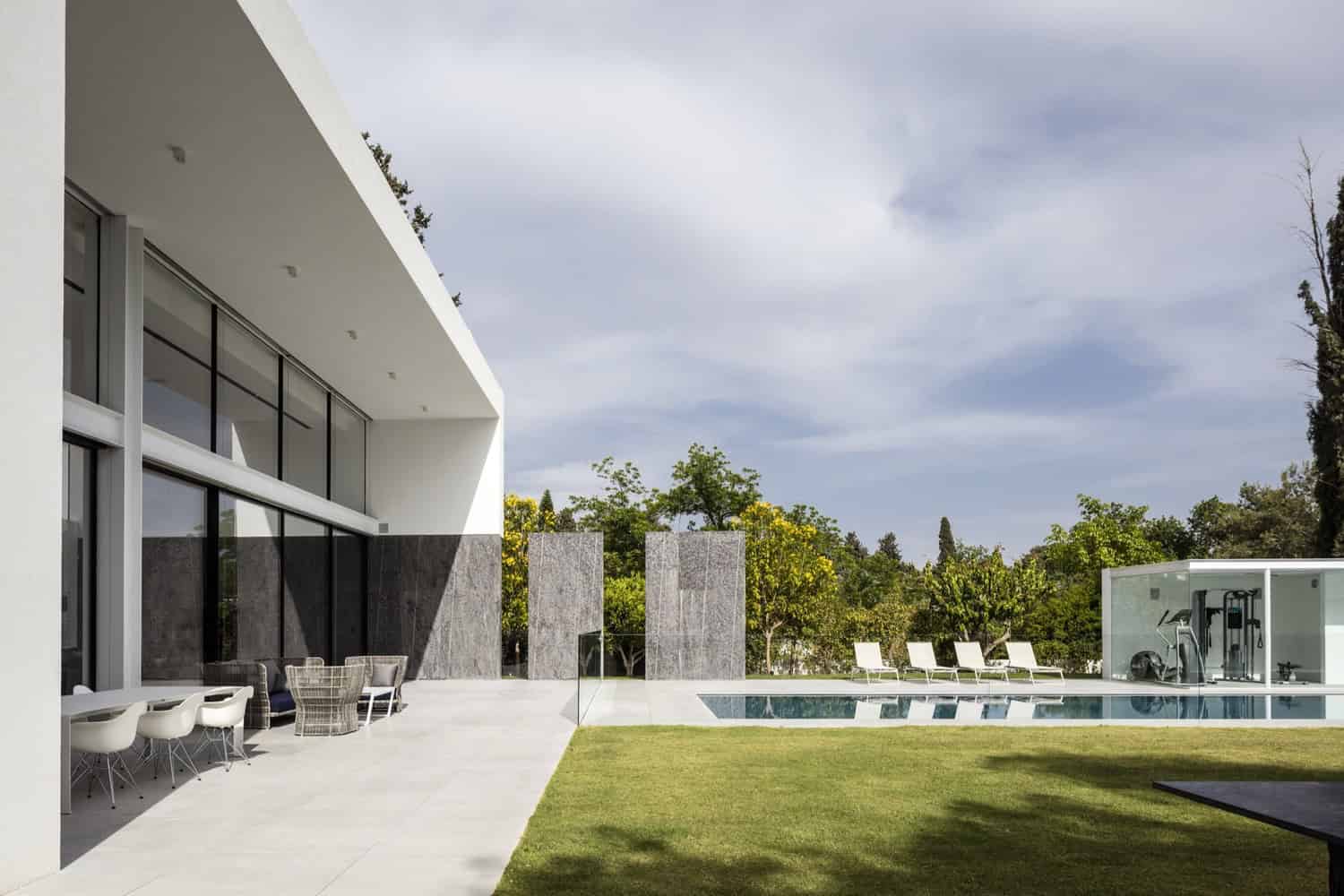 F House by Pitsou Kedem Architects in Savyon, Israel