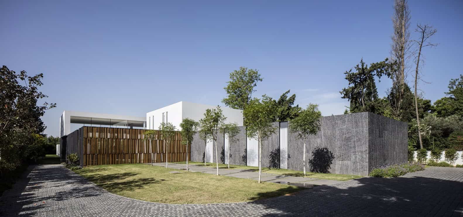 F House by Pitsou Kedem Architects in Savyon, Israel