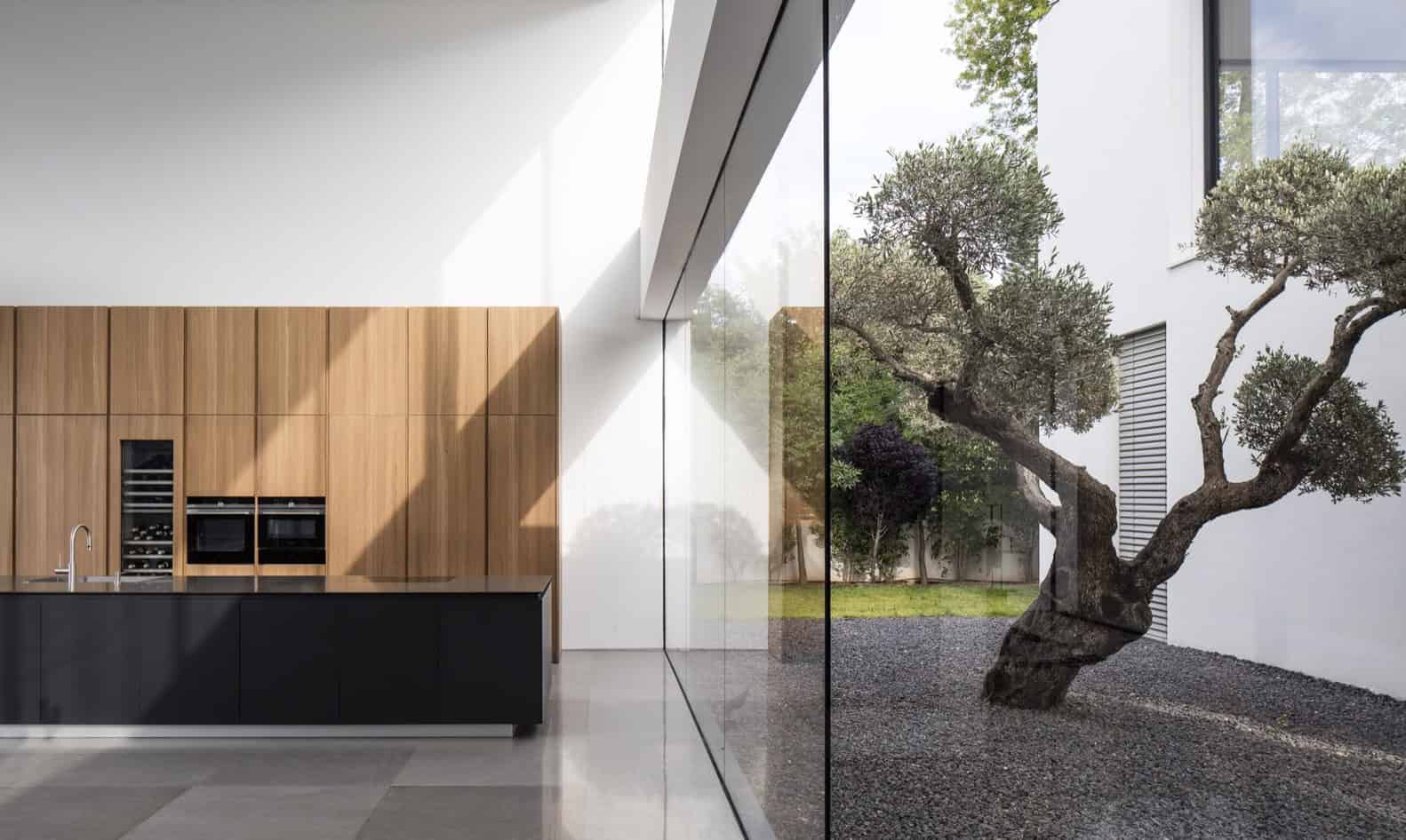 F House by Pitsou Kedem Architects in Savyon, Israel