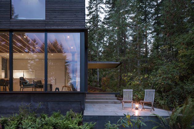Little House by MW Works Architecture + Design in Seabeck, Washington