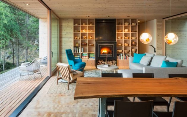Lone Madrone Retreat by Heliotrope Architects on Orcas Island in Washington, USA