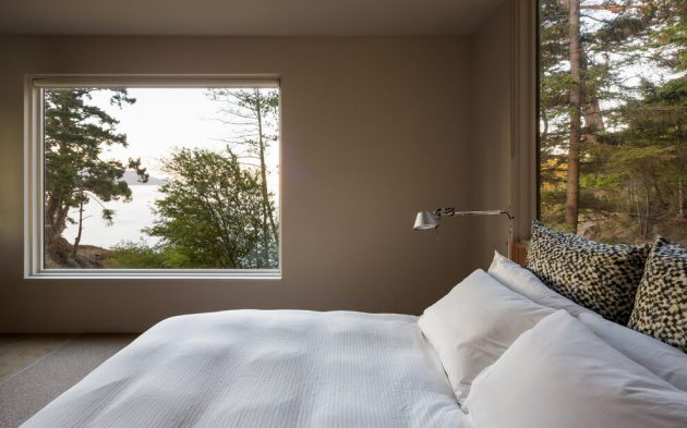 Lone Madrone Retreat by Heliotrope Architects on Orcas Island in Washington, USA