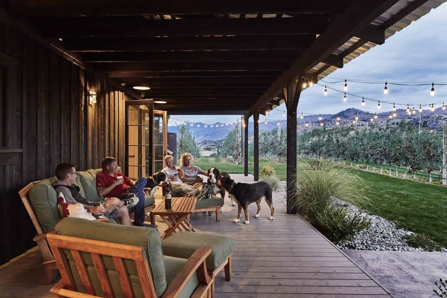 Manson Barn by SkB Architects in Washington, USA Manson Barn by SkB Architects in Washington, USA