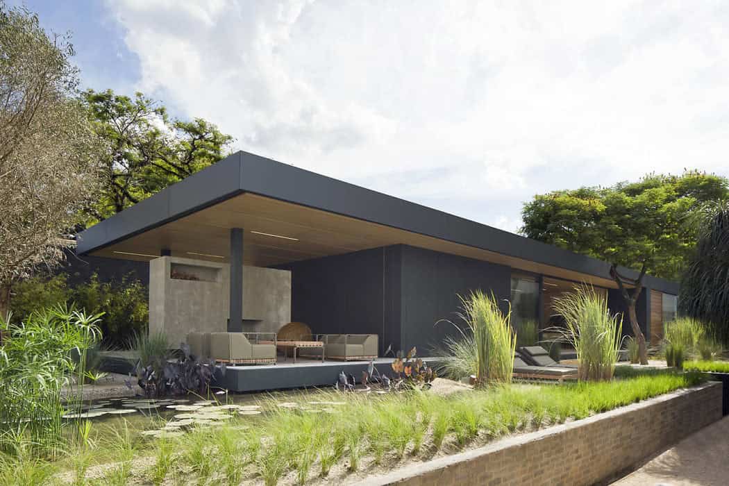 Syshaus by Studio Arthur Casas in Sao Paulo, Brazil