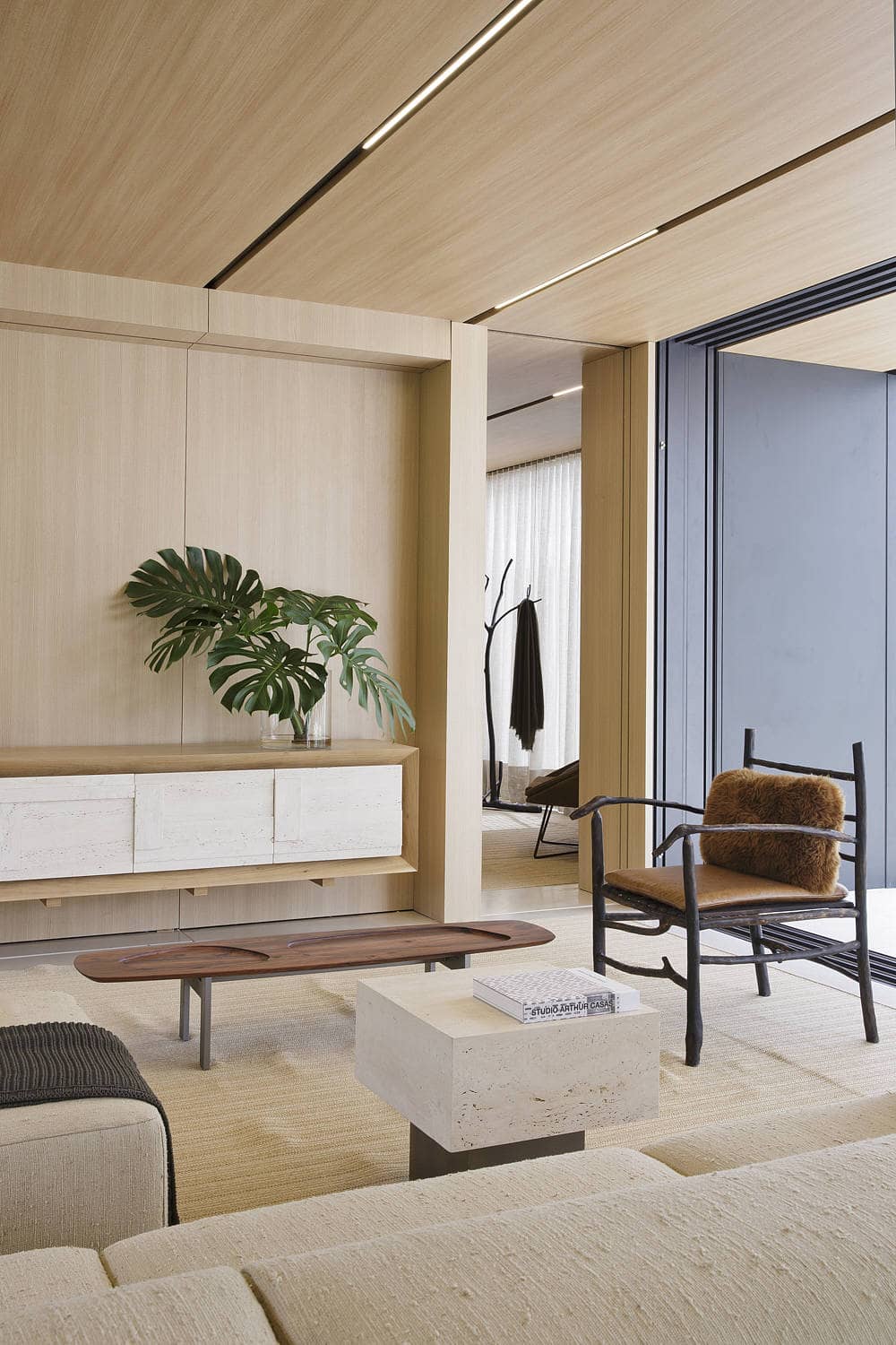 Syshaus by Studio Arthur Casas in Sao Paulo, Brazil Syshaus by Studio Arthur Casas in Sao Paulo, Brazil